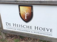 Cimby-filmpje De Heische Hoeve whisky-stokerij